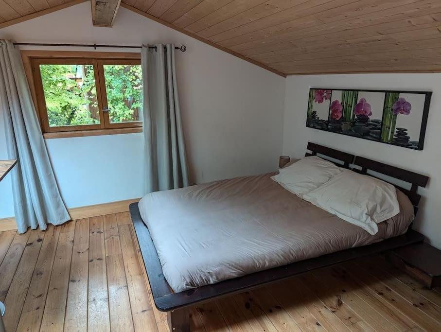 Gite Zen Dans Les Bois Blesignac Luaran gambar
